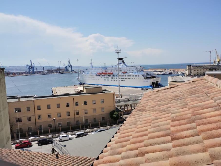 La Finestra Sul Porto Apartment Анкона Екстериор снимка